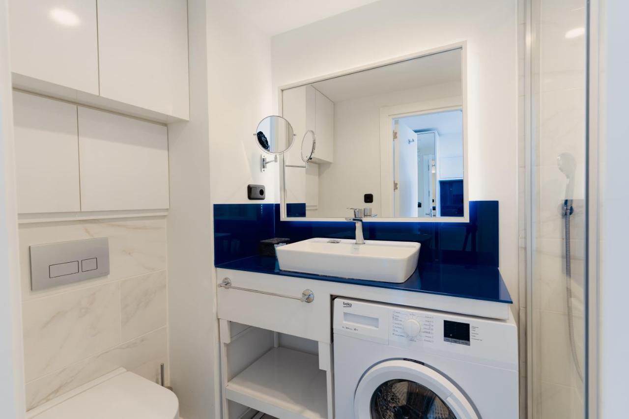 Gc Apartments Batoumi Extérieur photo