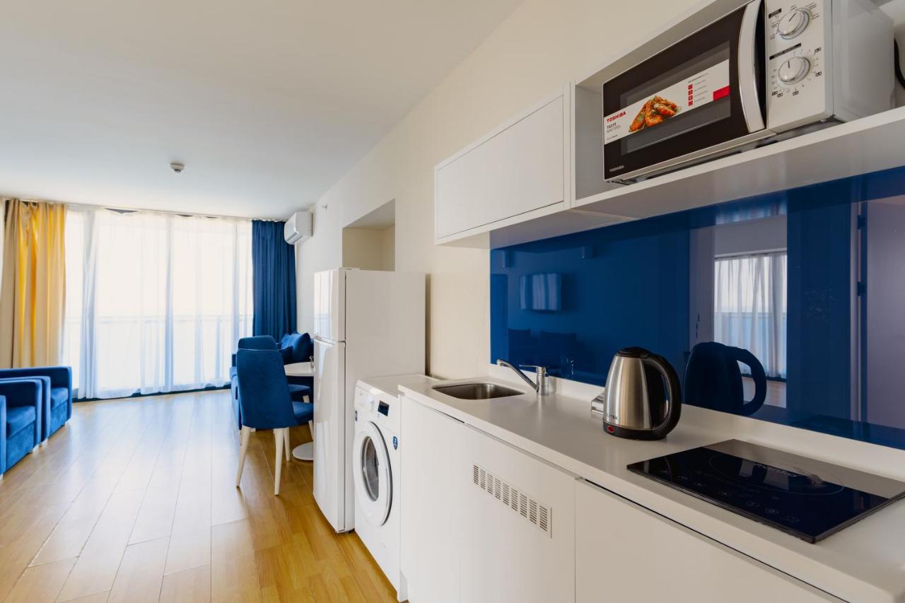 Gc Apartments Batoumi Extérieur photo